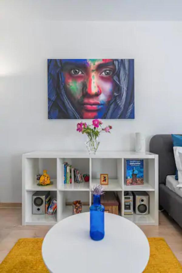 Cosy & Chic Studio Close By Victoria Square بوخارست المظهر الخارجي الصورة