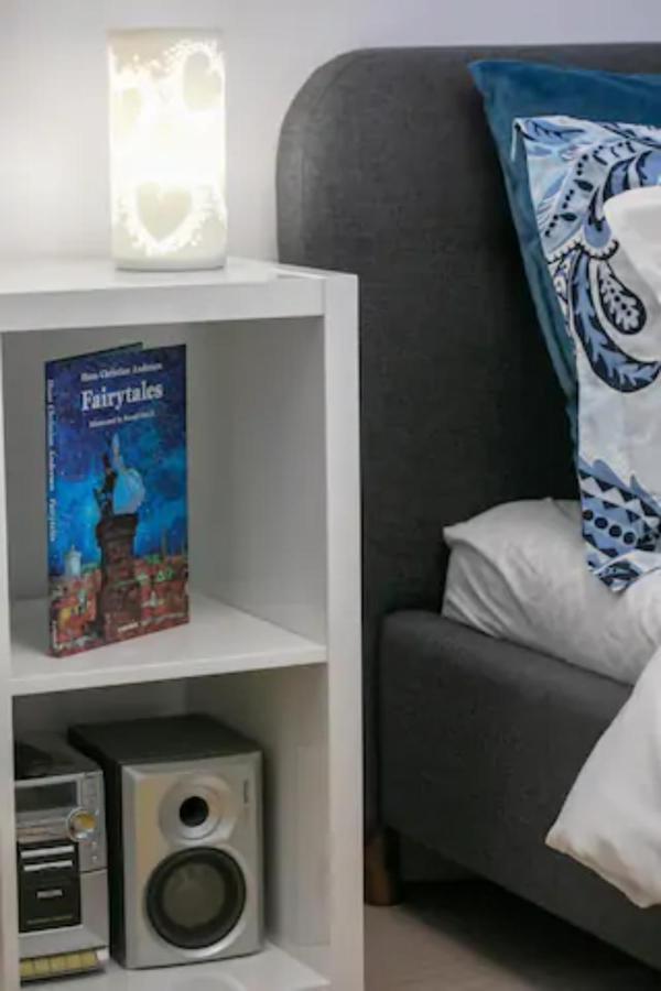 Cosy & Chic Studio Close By Victoria Square بوخارست المظهر الخارجي الصورة