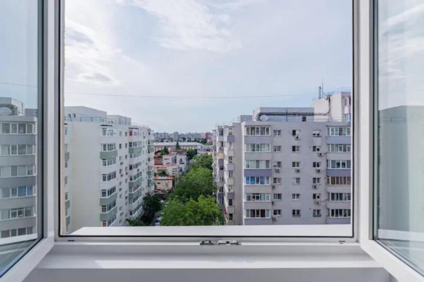 Cosy & Chic Studio Close By Victoria Square بوخارست المظهر الخارجي الصورة